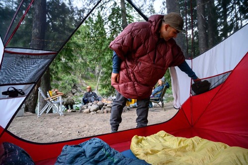 Therm-a-Rest Honcho Poncho Down