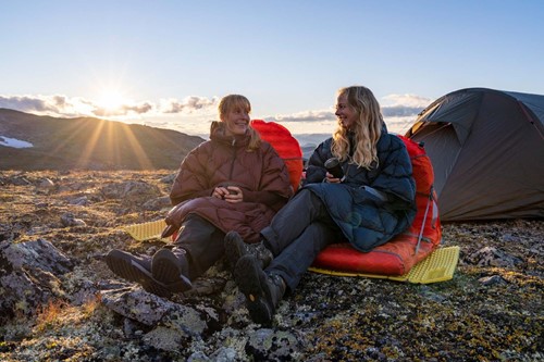 Therm-a-Rest Honcho Poncho Down