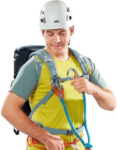 Deuter Trail 18 - Black/Shale