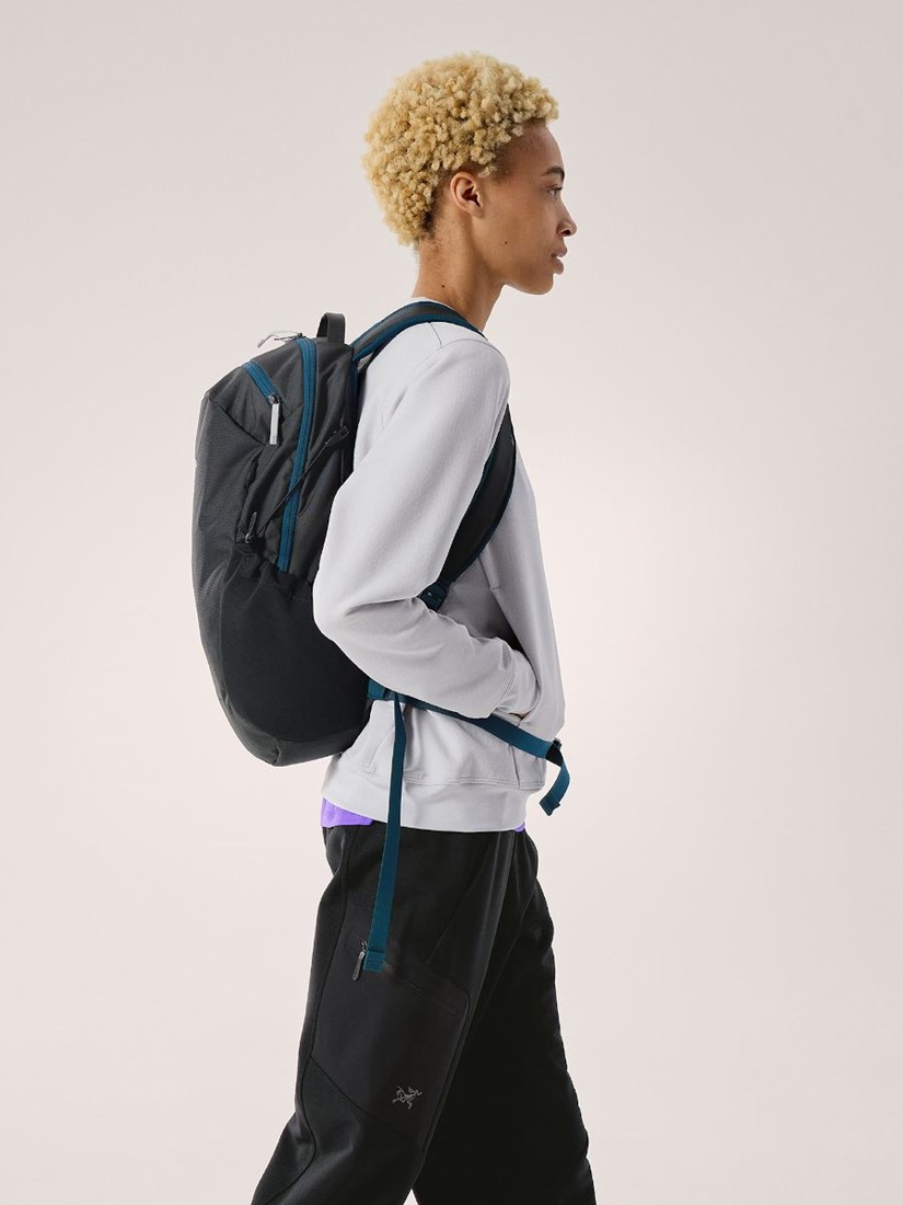 Arc'teryx Mantis 16 Backpack - Lodestar | 623555790952